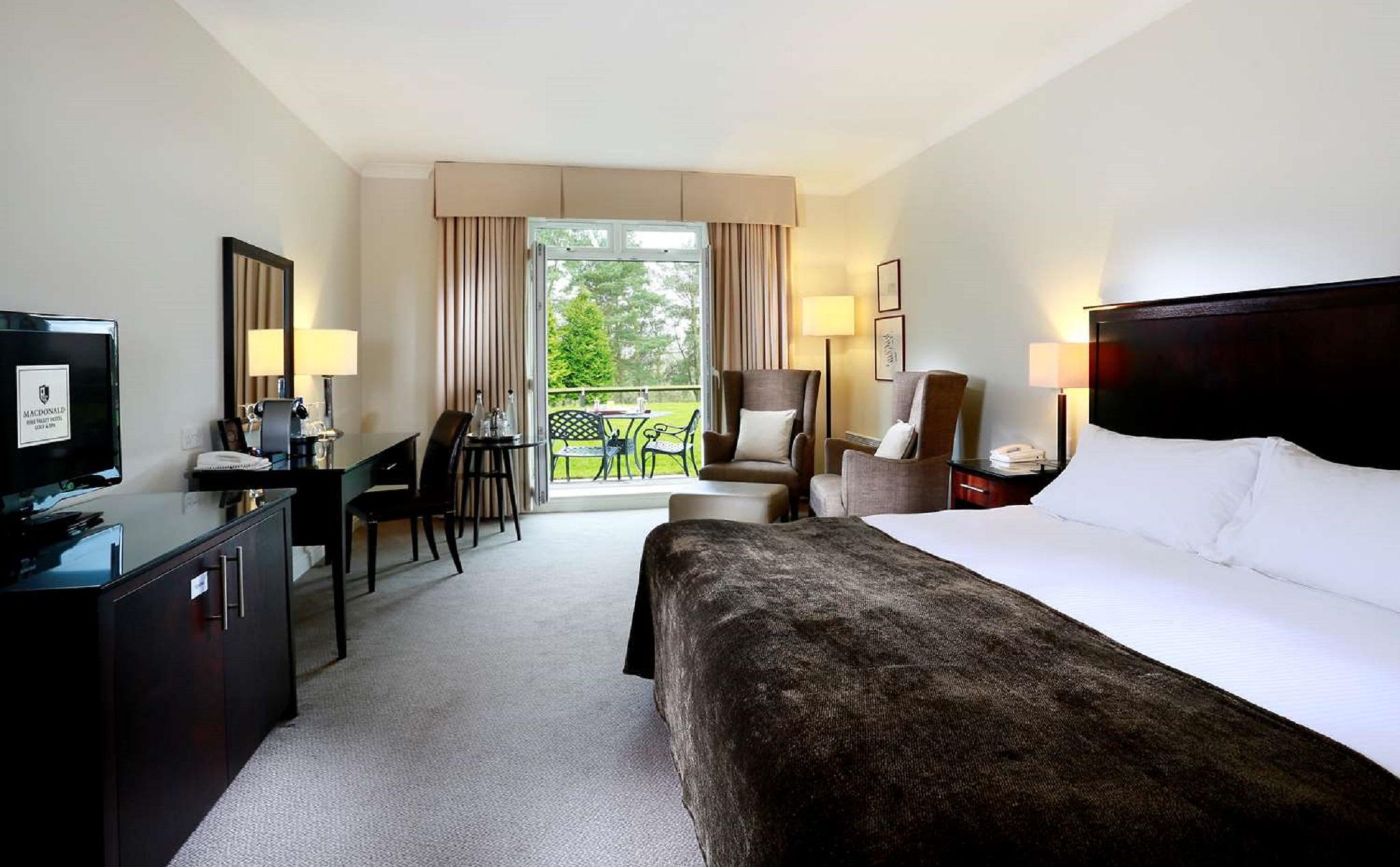 Macdonald Hill Valley Hotel, Spa & Golf Resort Вітчерч Екстер'єр фото