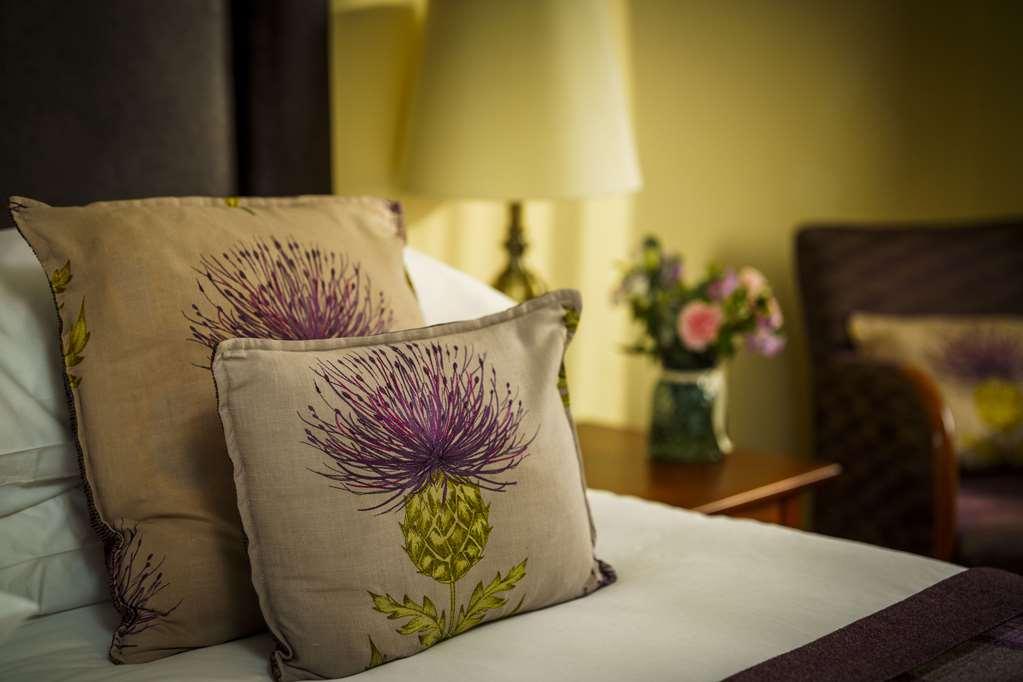Macdonald Hill Valley Hotel, Spa & Golf Resort Вітчерч Номер фото