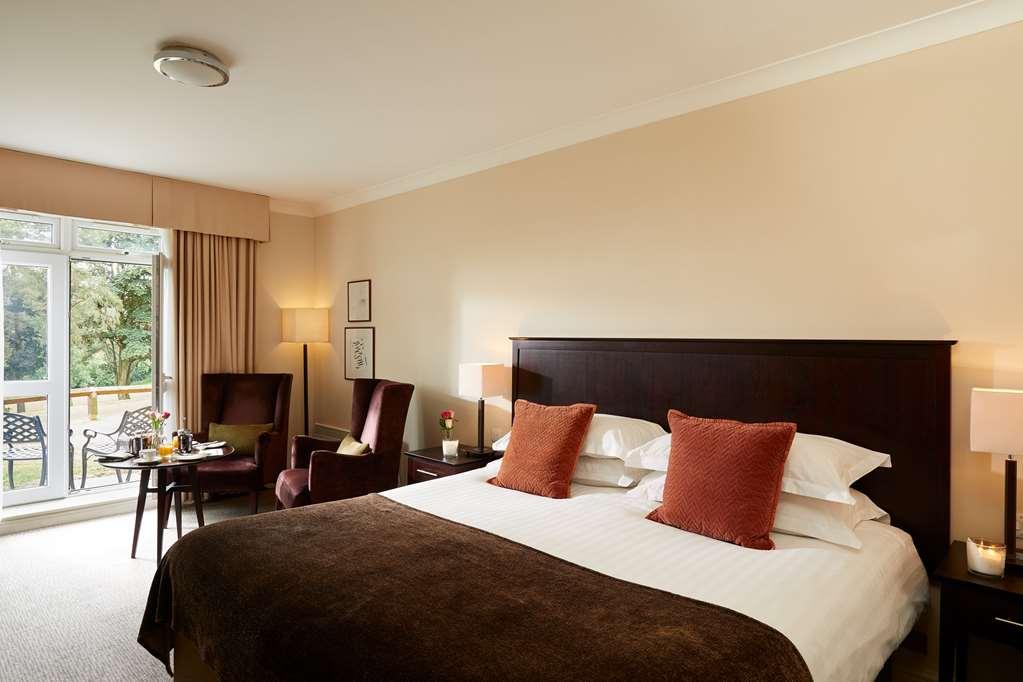 Macdonald Hill Valley Hotel, Spa & Golf Resort Вітчерч Номер фото
